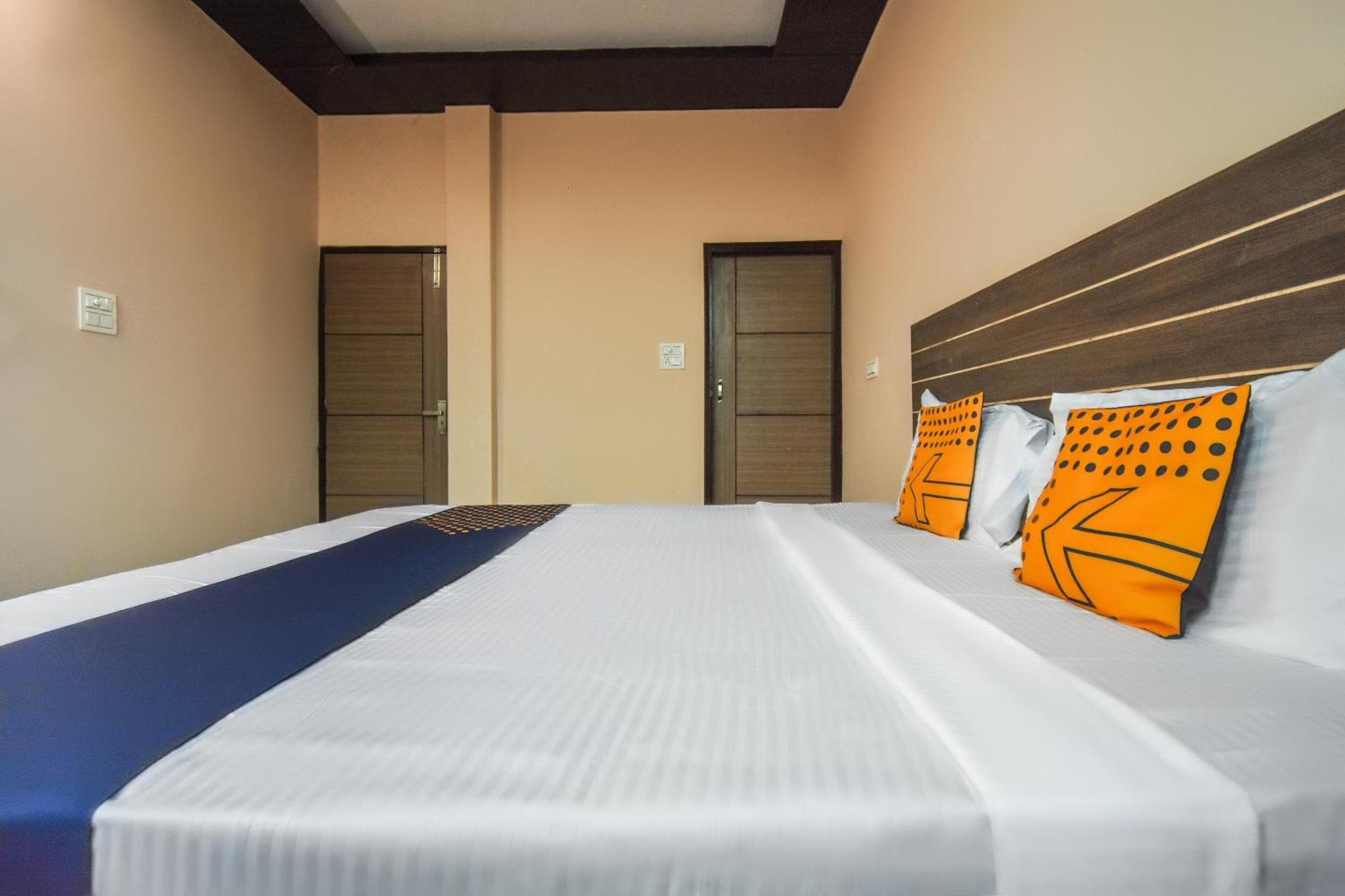 Hotel O Hi Tech Панчкула Екстериор снимка