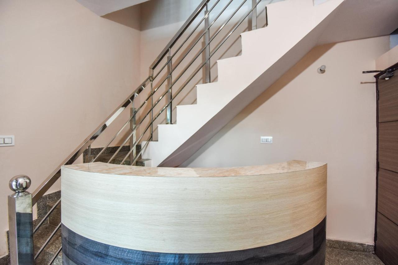 Hotel O Hi Tech Панчкула Екстериор снимка