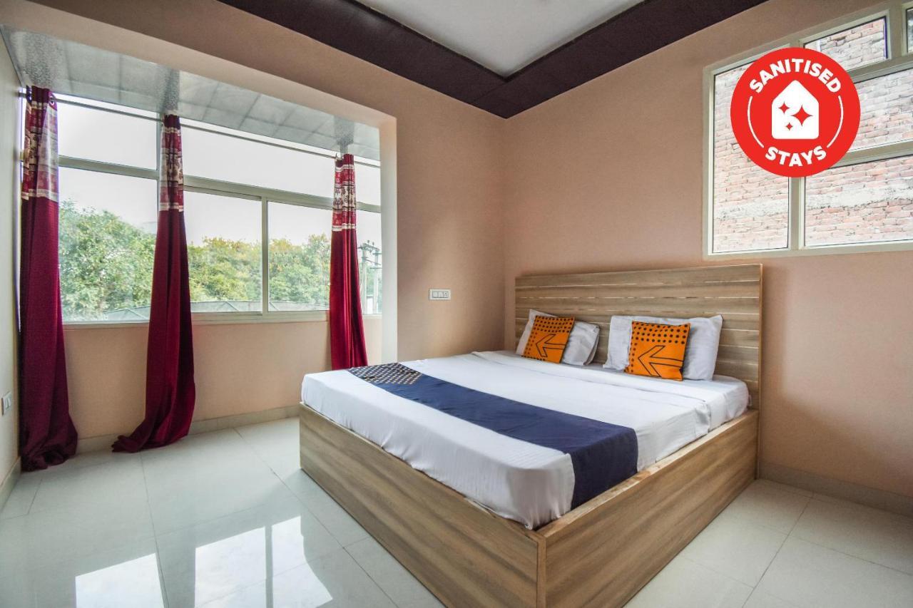 Hotel O Hi Tech Панчкула Екстериор снимка